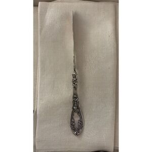 Vintage Wm. A. Rogers A1 Silverplate Grapevine Butter Knife 7"